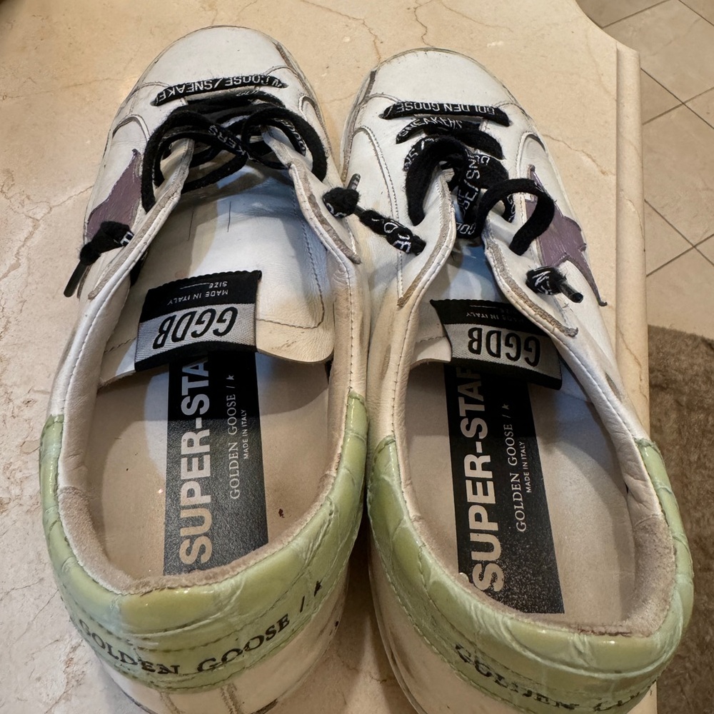 GOLDEN GOOSE- Superstar Leather Sneakers- Amazing Condition - Picture 7 of 10